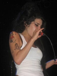 Amy Winehouse chanteuse culte