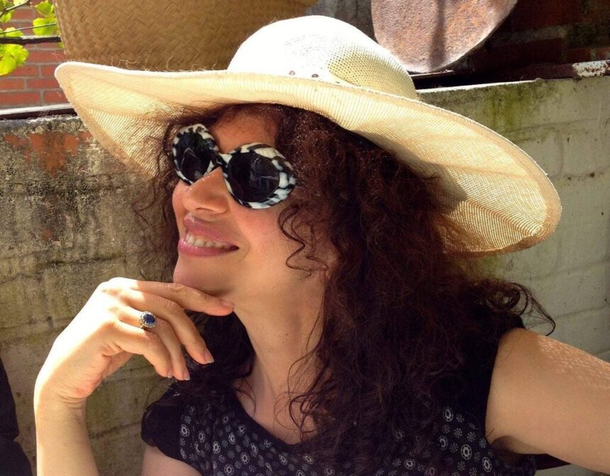 Carolyne CANNELLA, L’instant s’étoile sur l’envol du temps