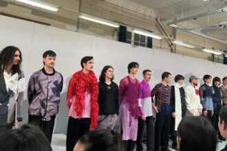 LA CAGE DEFILE