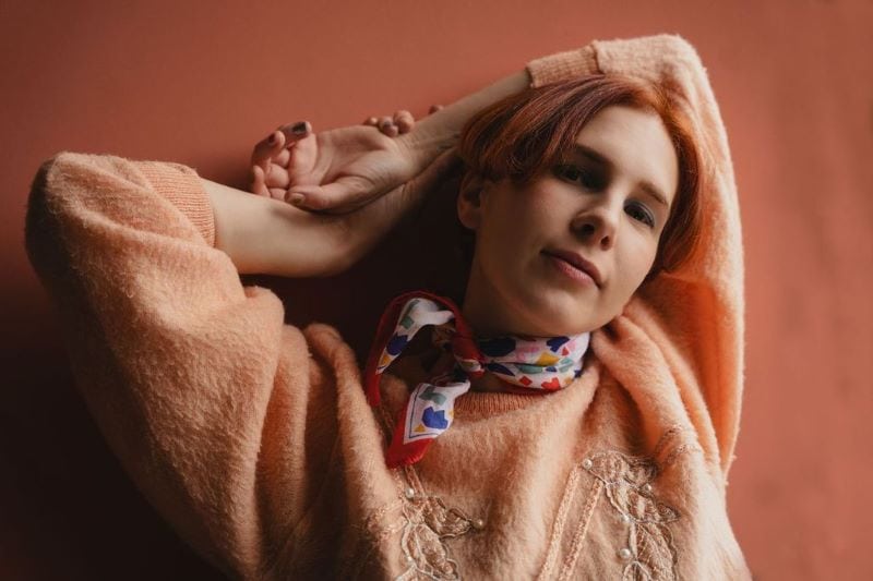 Laura Fell explore les illusions du désir dans son nouvel EP Talk It All Apart