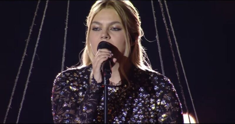 Louane : "Maman", la chanson qui portera la France à l'Eurovision 2025