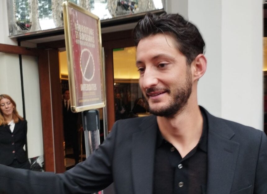 Pierre Niney face aux dangers du charisme