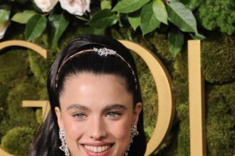 Margaret Qualley détective privée dans « Honey Don't! » 2567705505