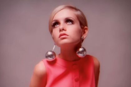 Twiggy : l’icône des sixties sublimée dans un documentaire signé Sadie Frost