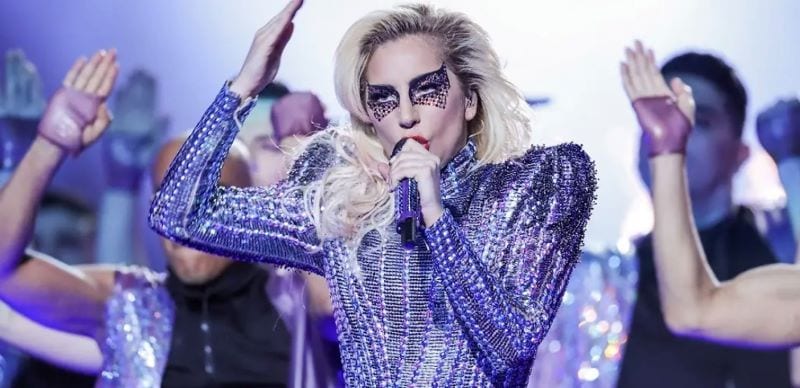 Lady Gaga électrise Copacabana