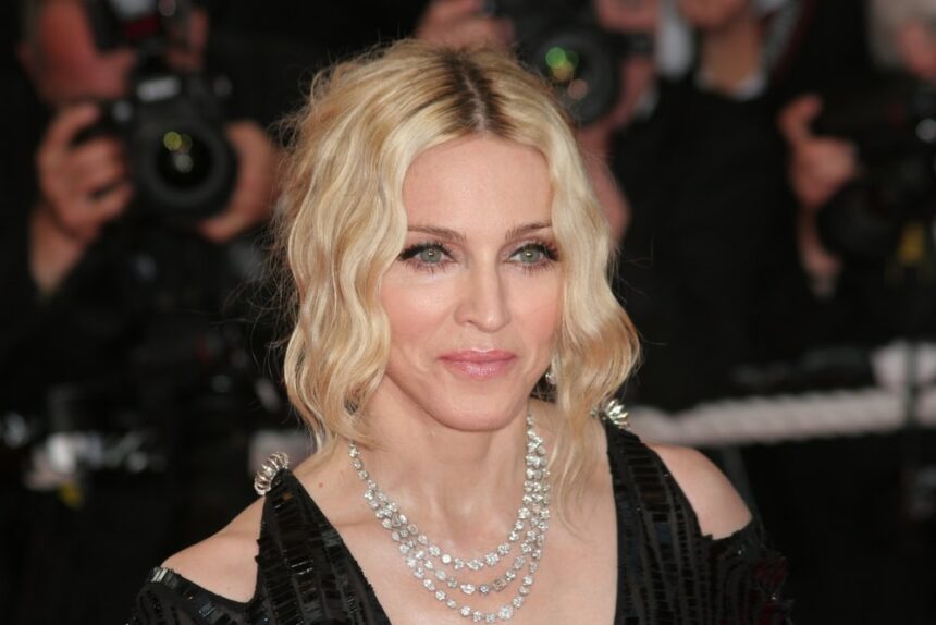 Madonna : "Personne d'autre que moi ne racontera mon histoire." » SHUTTER