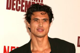 Sophie Thatcher et Charles Melton plongent dans "Her Private Hell" 2390287025