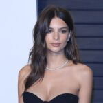 Too Much : Emily Ratajkowski rejoint Adèle Exarchopoulos 385026784
