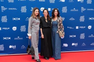 Audrey Ismaël, première lauréate du Prix Girls support Girls de la Femme de l’année au Festival du Film de Demain