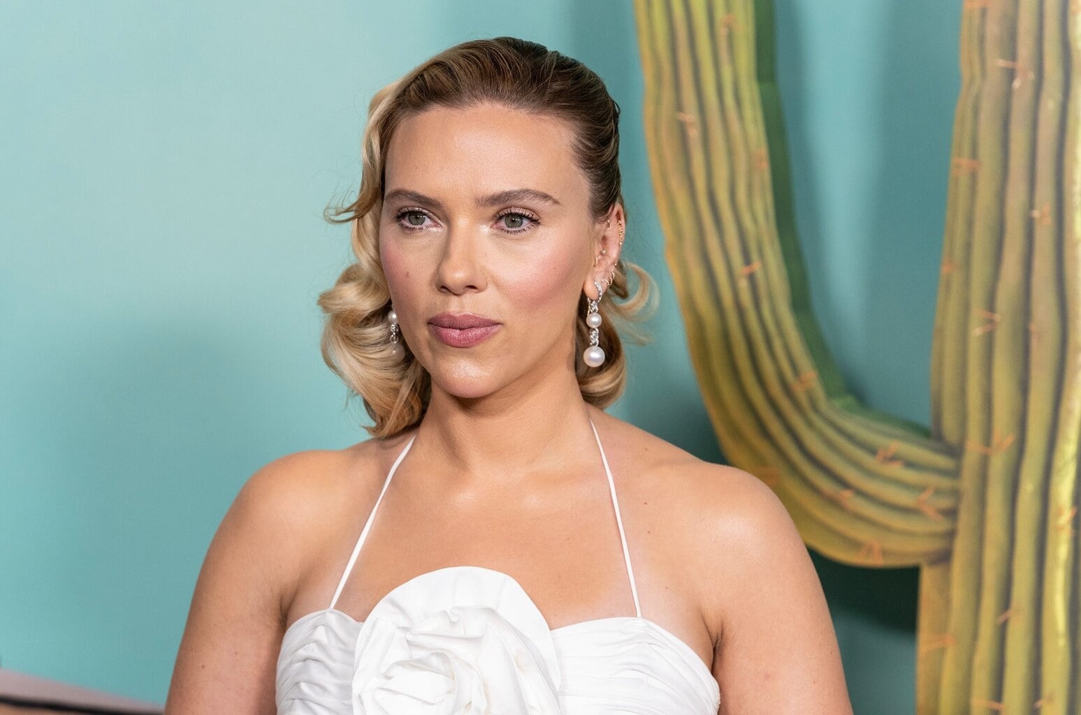 Scarlett Johansson change de registre avec My Mother’s Wedding2317196301