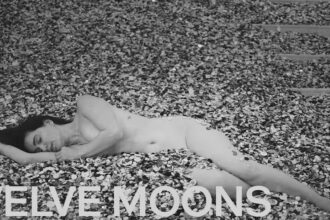 « Twelve Moons » dévoile un premier extrait