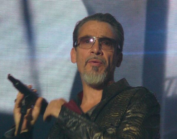 Florent Pagny signe son grand retour : « Grandeur nature »