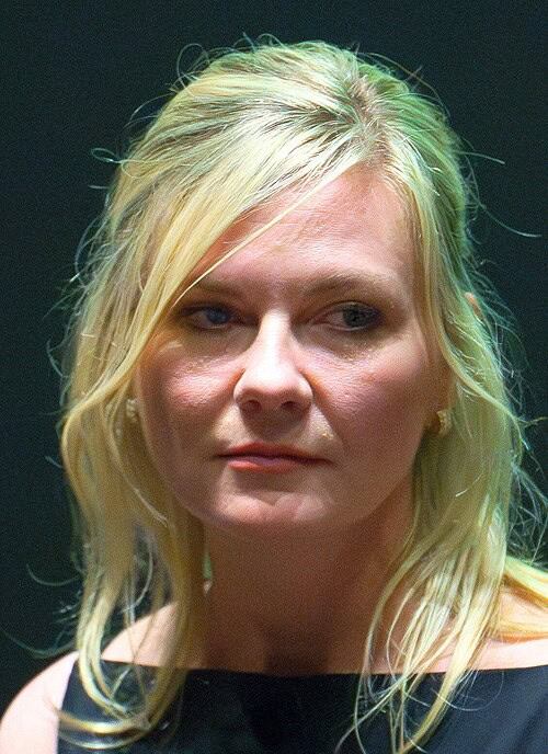 « Roofman » : Kirsten Dunst incarne une mère célibataire bouleversée par une histoire d’amour
