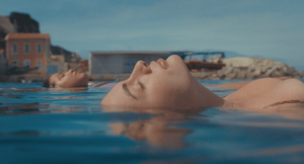 Les Filles Désir": Le cinéma peut-il réparer ce que le monde abîme ?