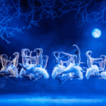 LLe ballet culte Swan Lake de Matthew à La Seine Musicale
