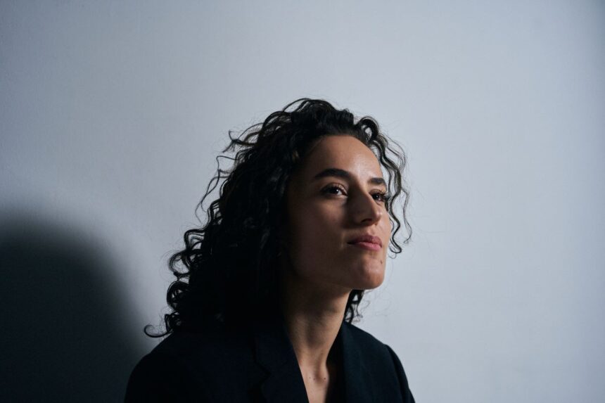 Nadia Essah, « A Step at a Time »