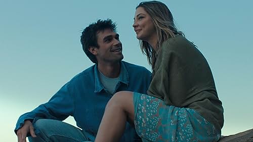 The Map That Leads To You : Madelyn Cline et KJ Apa emportés par un amour inattendu