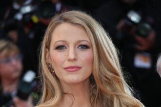 « The Survival List » : Blake Lively entre 418947571romance et survie