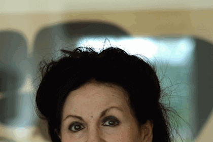 Exil et mémoire : que nous dit Hanan El Cheikh dans « La danse du paon » ?