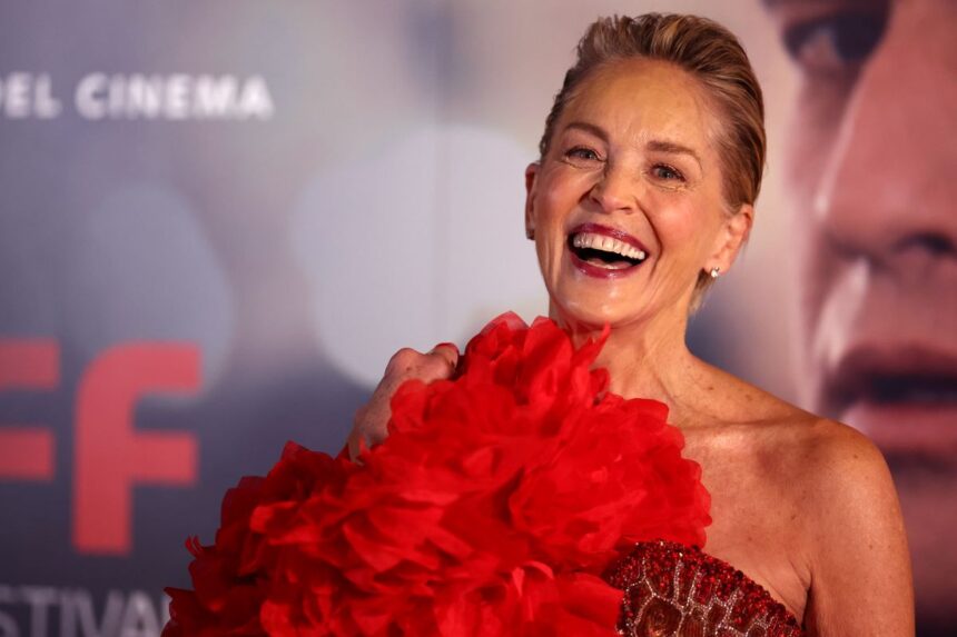 Sharon Stone réussira-t-elle à incarner Phyllis Diller au cinéma ?