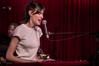 Charlotte Cardin : de Montréal aux sommets de la pop internationale