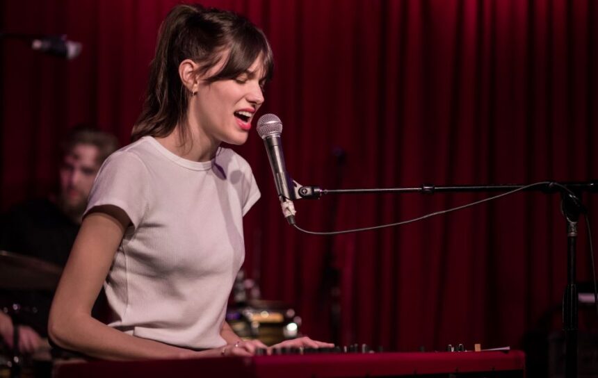 Charlotte Cardin : de Montréal aux sommets de la pop internationale