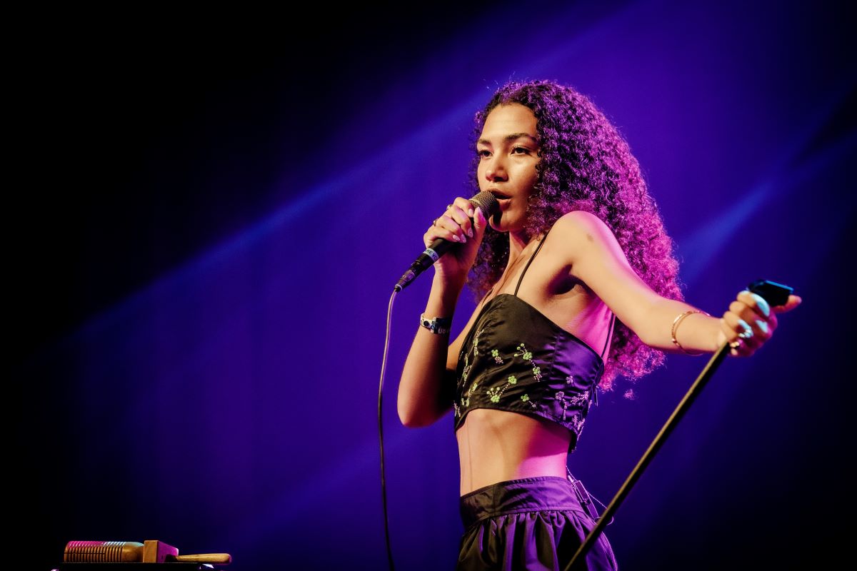 Olivia Dean signe son retour avec The Art of Loving