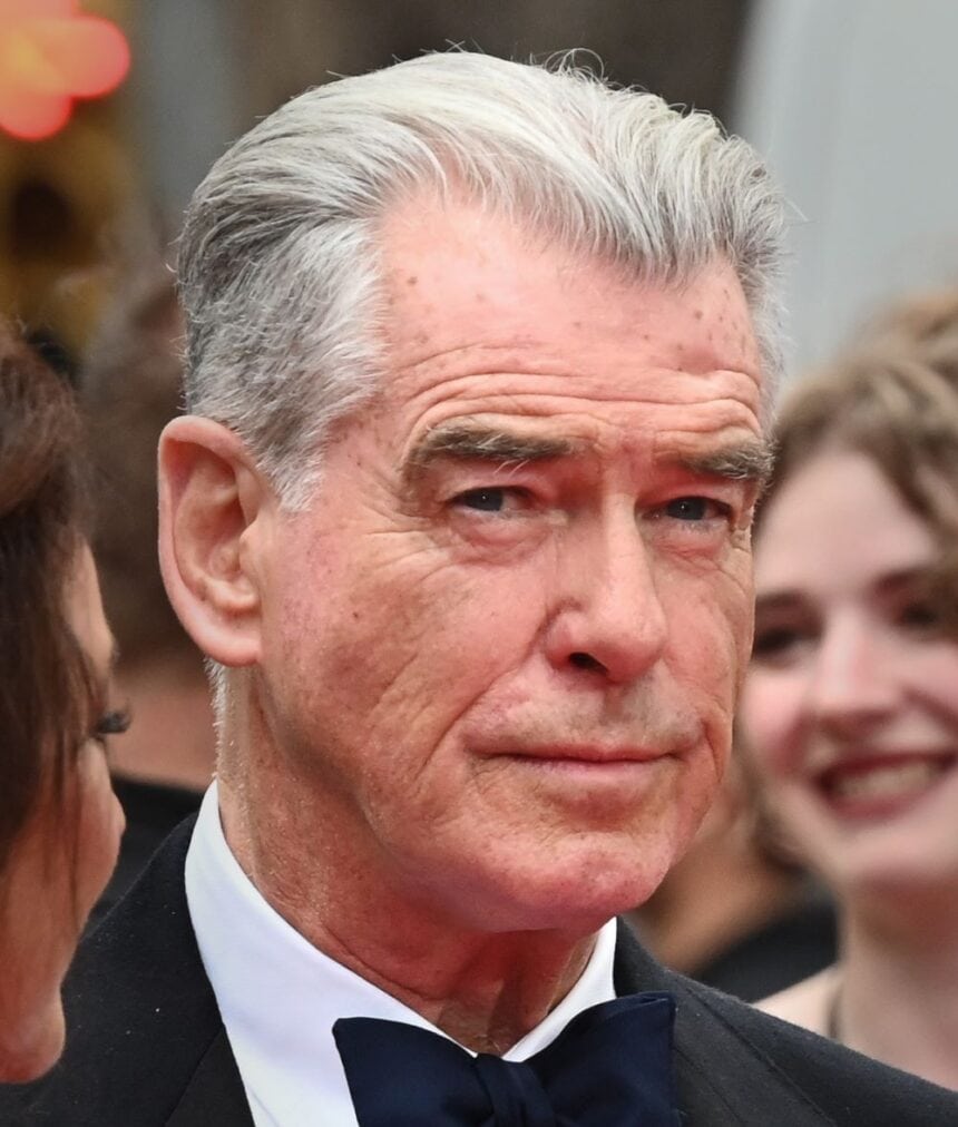Cliffhanger : Pierce Brosnan et Lily James au sommet du suspense
