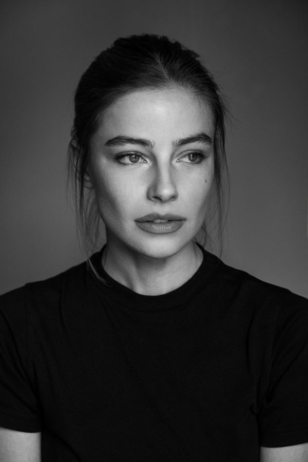Anfisa Letyago : La Techno comme Poème Électromagnétique