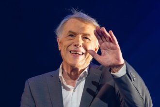 Salvatore Adamo : « Des nèfles et des groseilles »