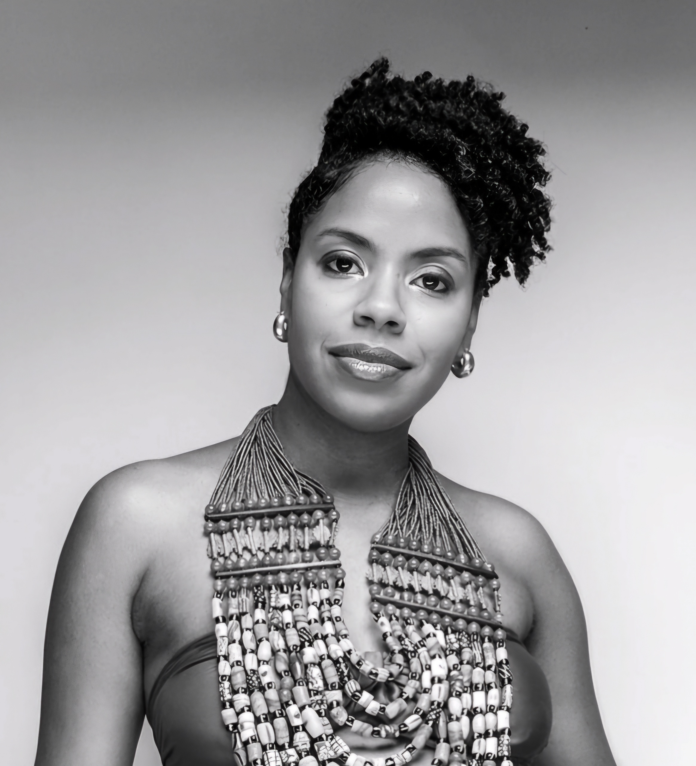 Gloriah Bonheur dévoile CORPS-FEMMES