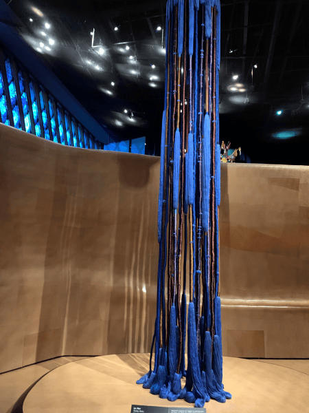 Le fil Voyageur raconté par Sheila Hicks et Monique Lévi-Strauss  au Quai Branly