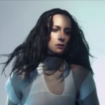 Iris Caltwait dévoile "Again, For The First Time"