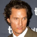 Positano : Matthew McConaughey retrouve le cinéma romantique face à Zoe Saldaña