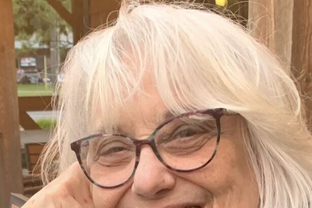 Lélia Young, une poésie au seuil du monde