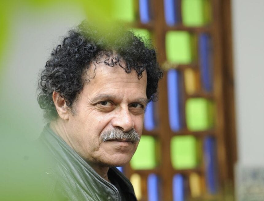 Tayeb Arab, le Caricaturiste Algérien aux 7000 Dessins