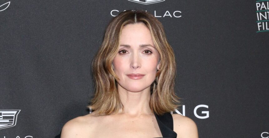 Rose Byrne couronnée aux Golden Globes