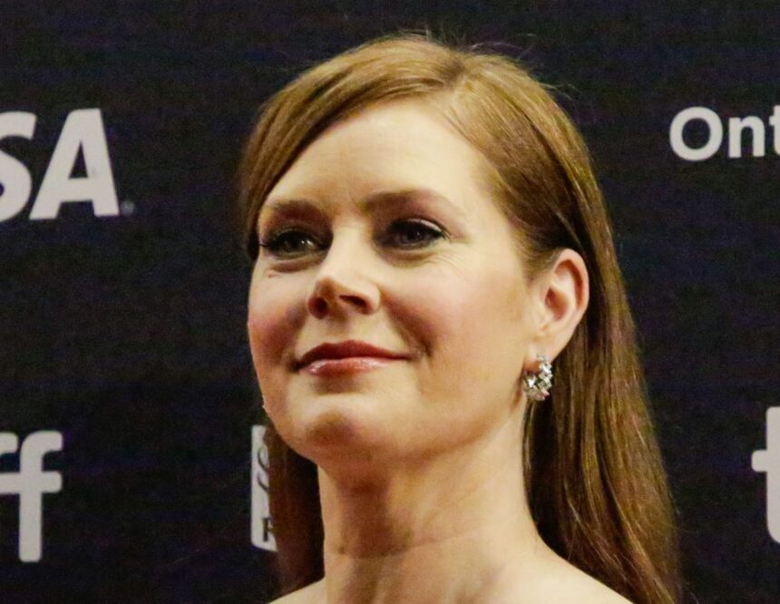 At The Sea : Amy Adams bouleversante dans le film de Mundruczó