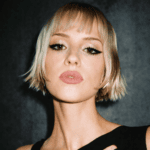 Angèle revient avec « What You Want »