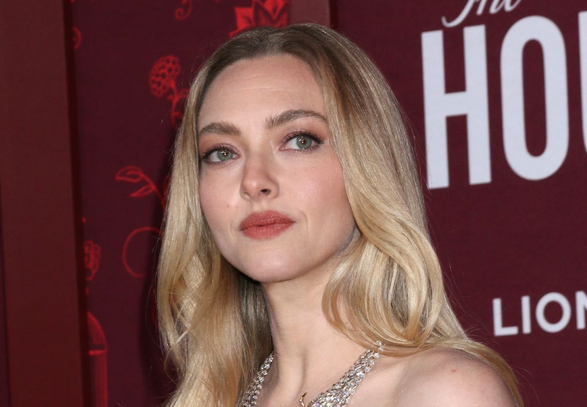 Amanda Seyfried incarne Ann Lee