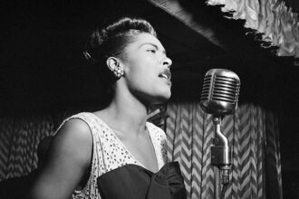 Billie Holiday à la Philharmonie de Paris : une exposition sur la voix, la mémoire et l’histoire