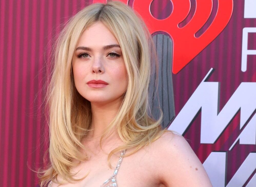 Rosebush Pruning (Tailler le rosier) avec Jamie Bell, Elle Fanning, Riley Keough, Callum Turner et Pamela Anderson : une première bande-annonce