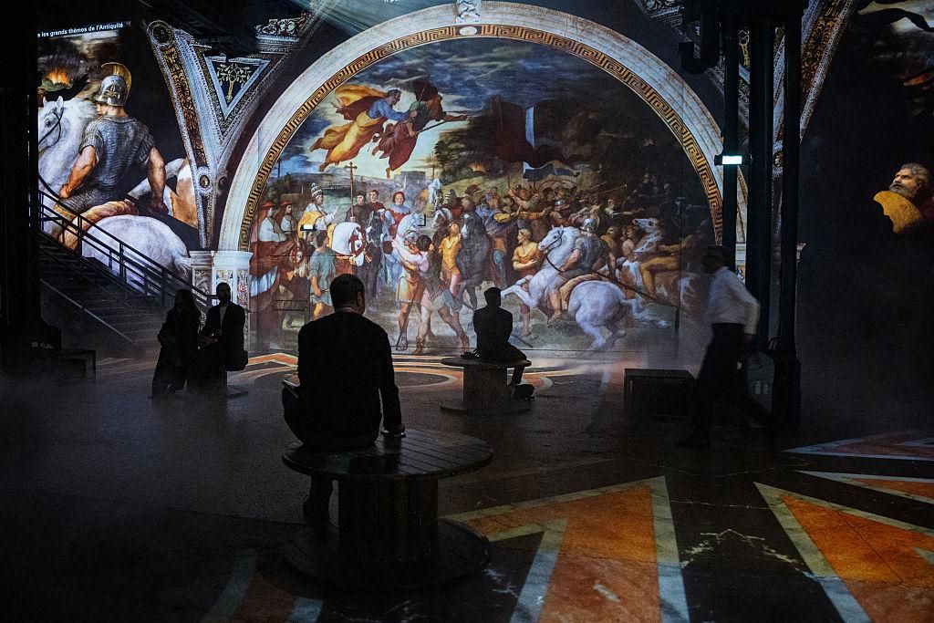 L’Atelier des Lumières présente « Renaissance : de Vinci, Raphaël, Michel-Ange »