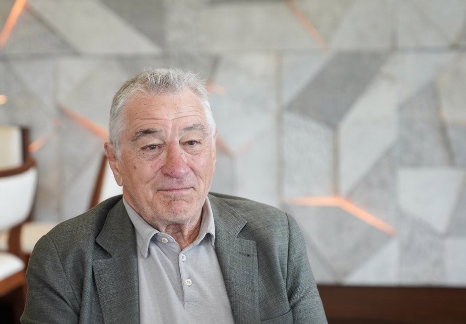 Focker-In-Law : Robert De Niro, Ben Stiller et l’arrivée surprise d’Ariana Grande