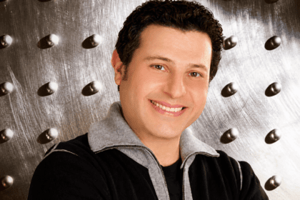 Hany Shaker est mort : retour sur l’œuvre d’un prince de la chanson arabe
