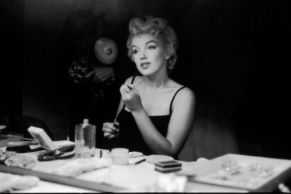 Marilyn, portrait d’une enfant radieuse : l’exposition Marilyn Monroe à Paris