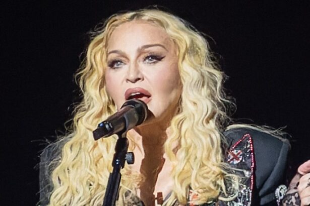 Madonna réunit Sabrina Carpenter, Kate Moss et Benedict Cumberbatch dans Confessions II – The Film