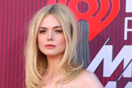 Elle Fanning et Julianne Moore au casting de Moonsong: A Life In Seven Verses
