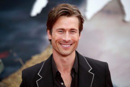 Glen Powell retrouve Richard Linklater pour un film sur Lou Gehrig