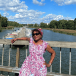 Maggy de Coster explore ses racines entre Cuba et Haïti dans "Au nom de ma mère"